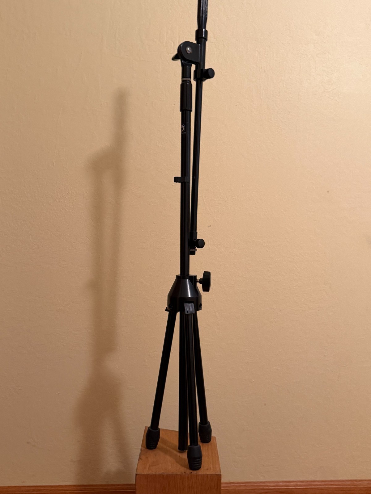 ADK S-51 Condenser Microphone, Wood Case, Hard Mount Ring, Spider Mount & Stand