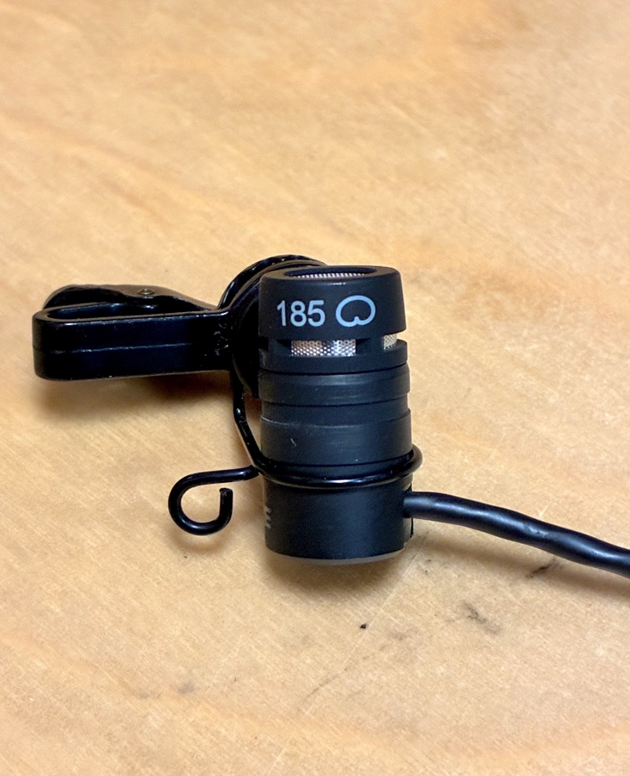 Shure QLXD1 H50 Wireless Bodypack Transmitter with WL185 Lavalier Mic.