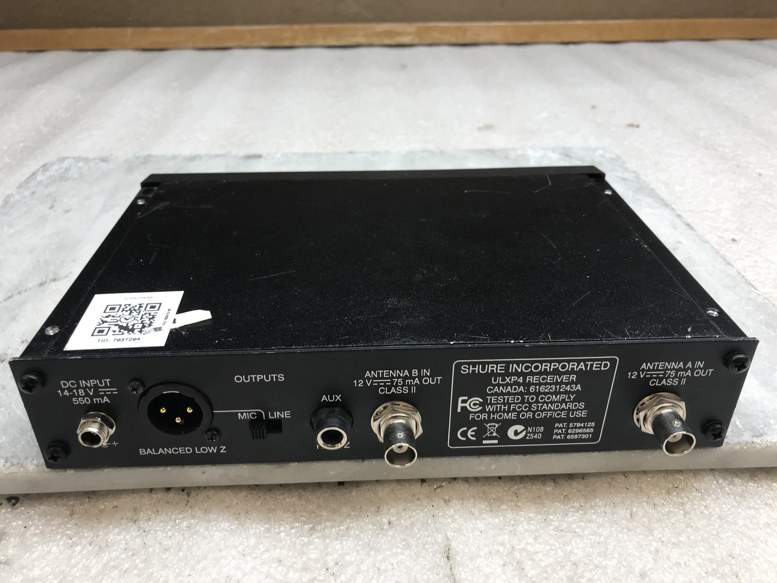 Shure ULXP4 UHF Wireless Mic Receiver 662-698 MHz *No Power Supply or Antennas*