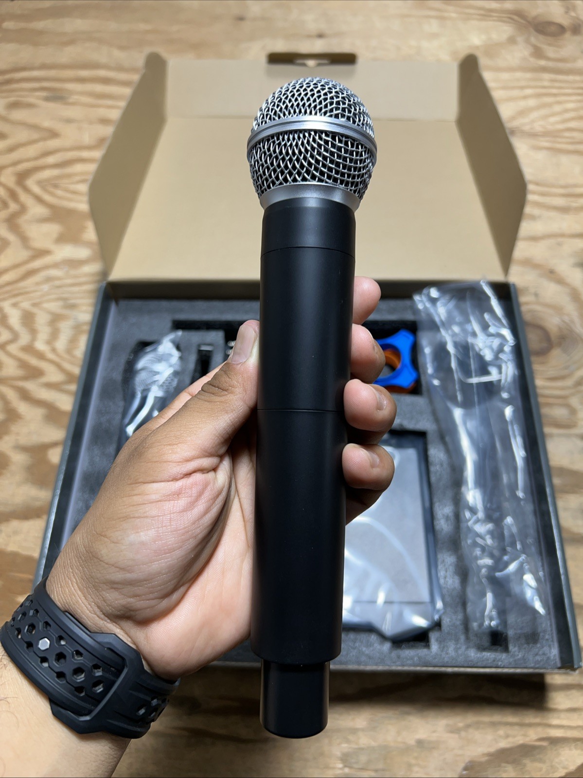 GOLDEN MARS Wireless Microphone System 2.4GHz Rechargeable 300ft Range Karaoke