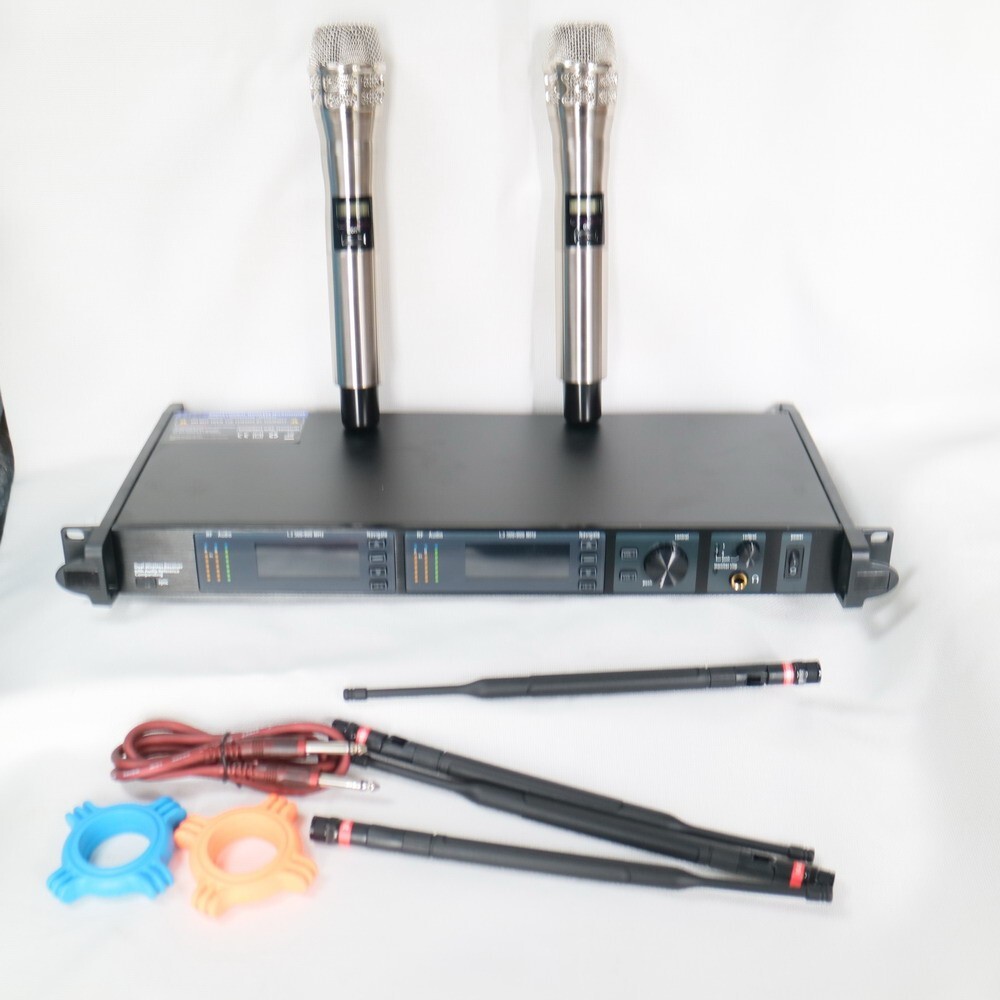 New Generation KSM8 Digital Wireless Microphone System 2 Channel K8 Hand Silver