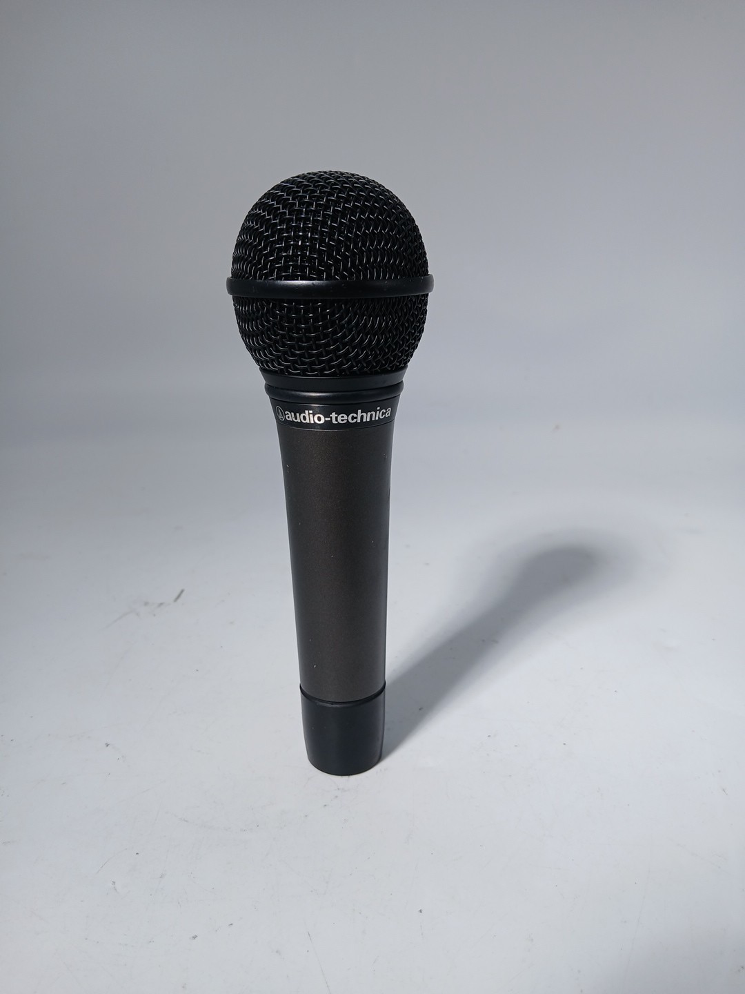 Audio-Technica ATM510 Cardioid Dynamic Handheld Microphone