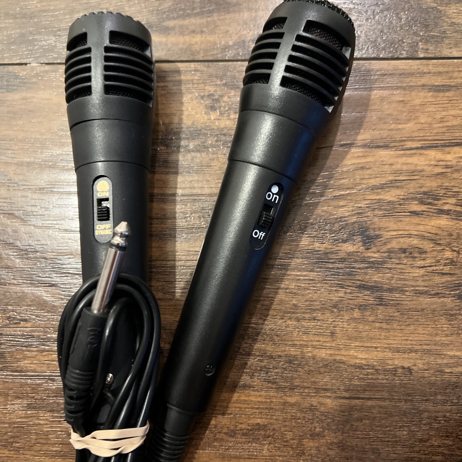 Pair 2 Black Professional Wired Handheld Microphones Dynamic Microphone Vocal