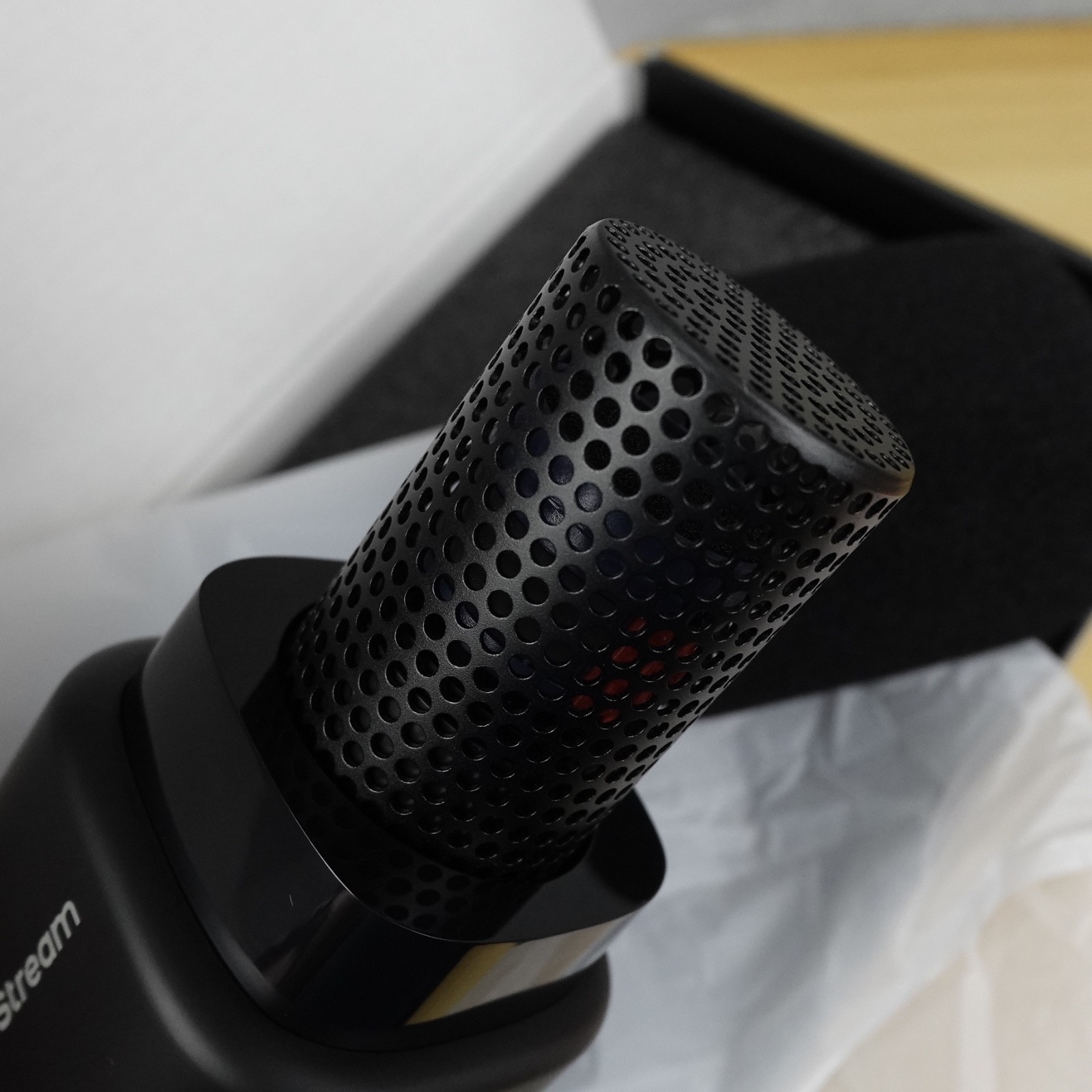 NearStream AW-AM10X Streaming Microphone XLR, Phone, Laptop With Adjustable Arm