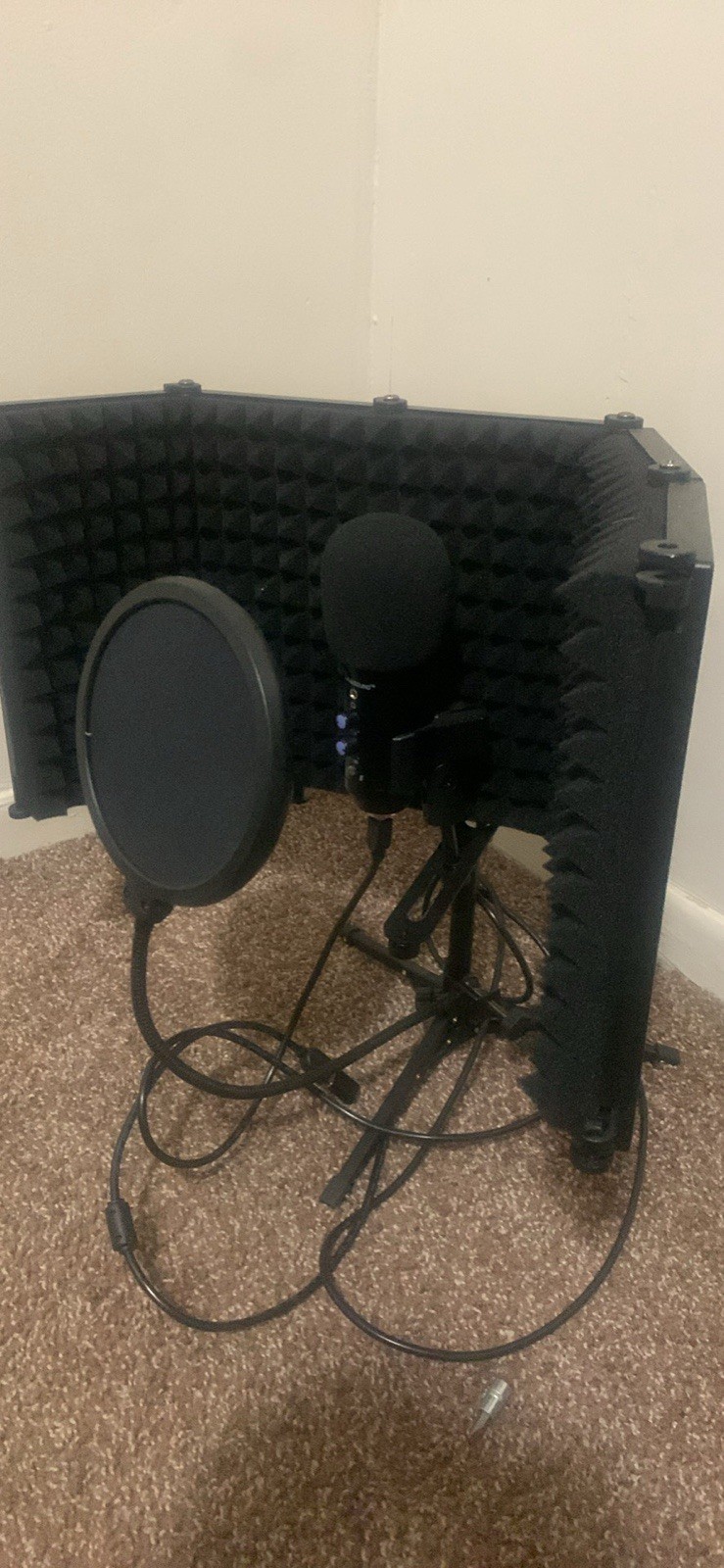 Dejasound Upgraded Studio Recording Microphone with Isolation Standard, Black