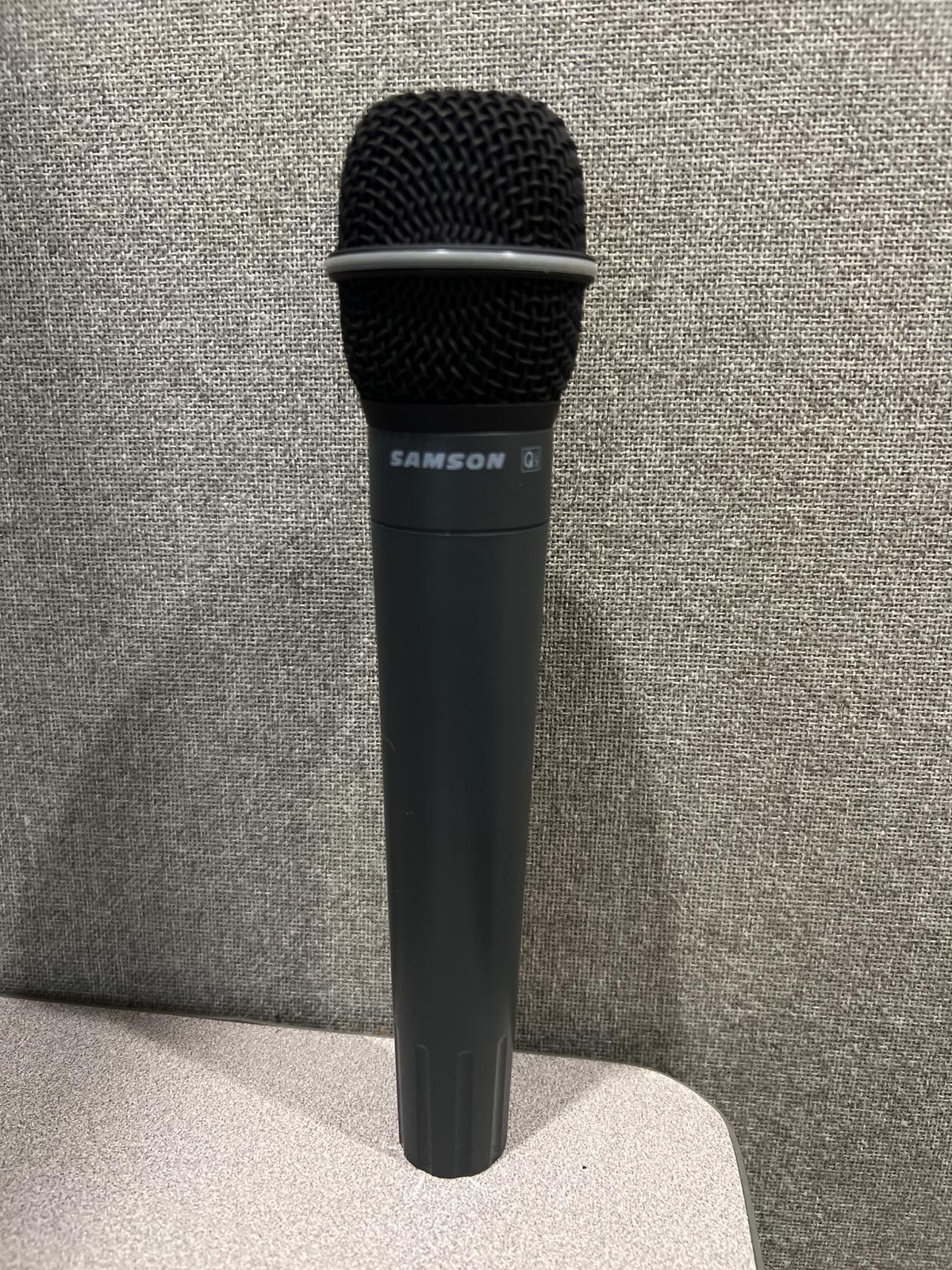 Samson Stage Handheld VHF Wireless Professional Microphone System