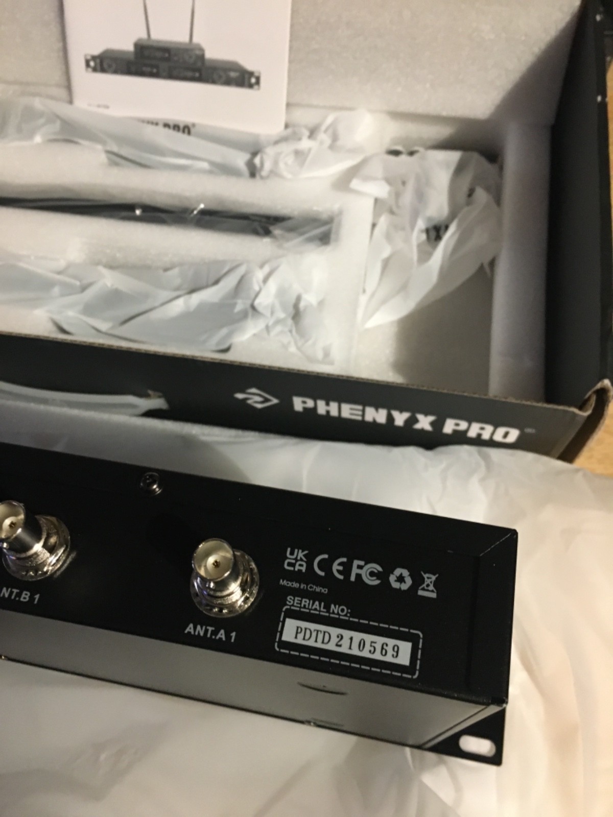 Phenyx Pro PTU-2U Wireless Stage Microphone System