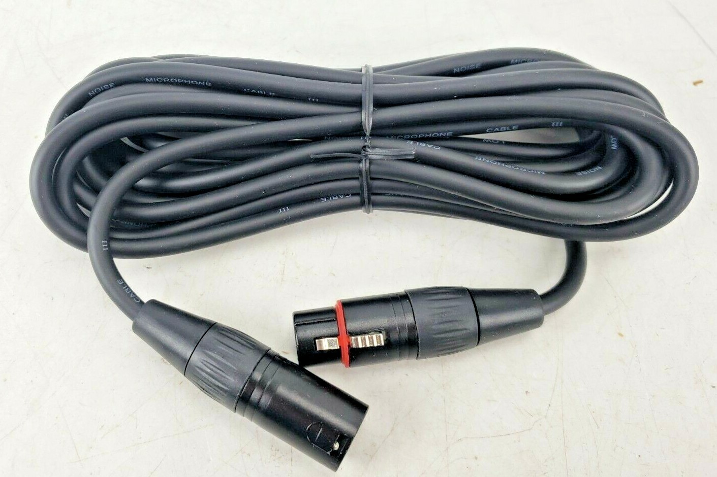 New CAD 25A Supercardioid Dynamic Microphone Cable Stand Mount Handheld Vocal