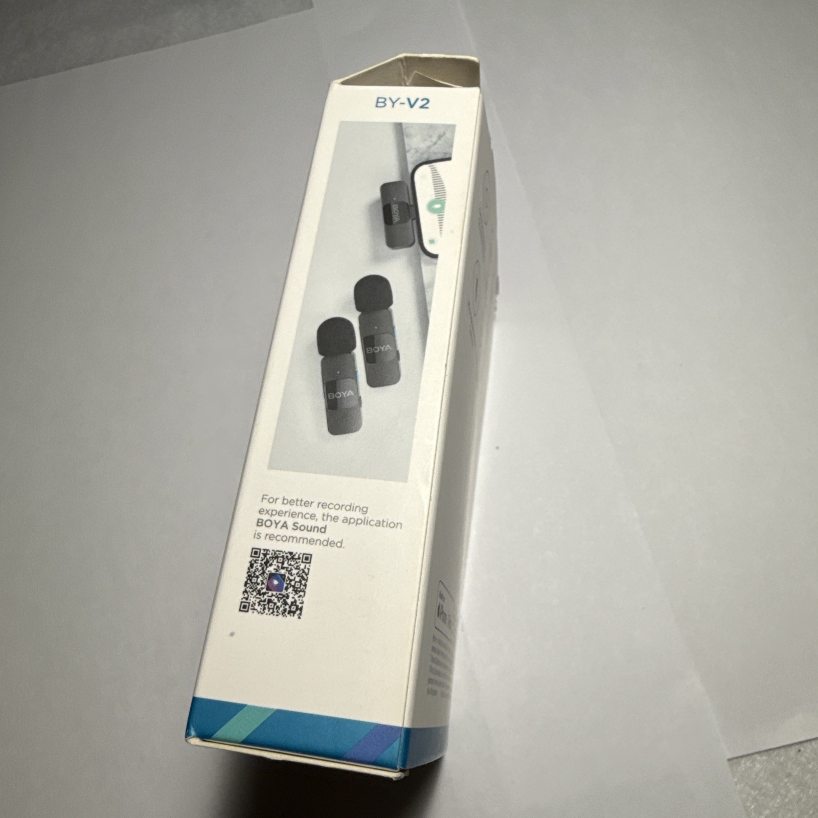 boya Ultracompact 2.4 GHz wireless microphone system