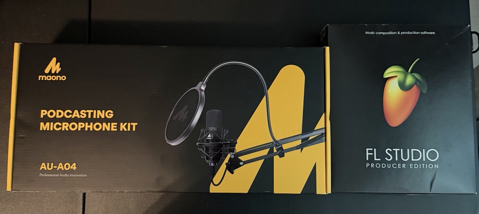 Podcasting Microphone Kit Condenser Wired Black and music mixing software