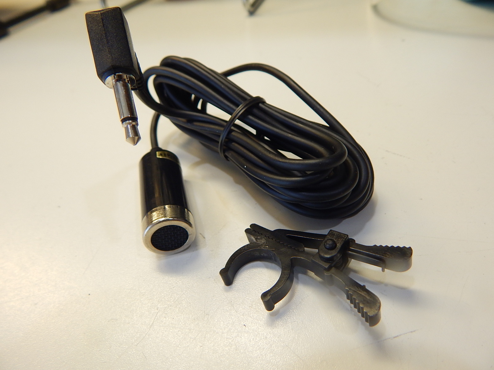 3.5mm MINI MONO MICROPHONE CLIP ON CLIP INCLUDED 118″ CORD ALMOST 10 FEET