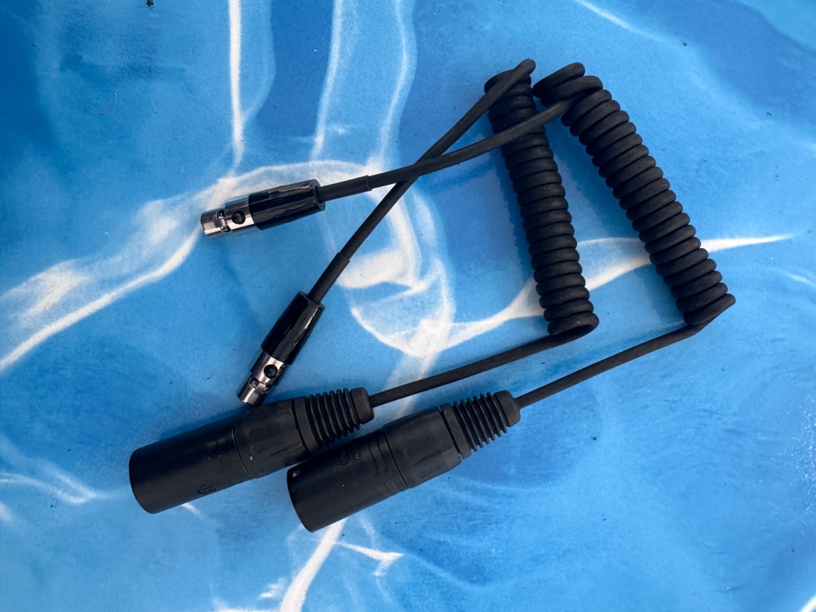 Shure UR5 Receiver h4 518-578mhz. 2 Receivers w/ Accessories Camera Hops
