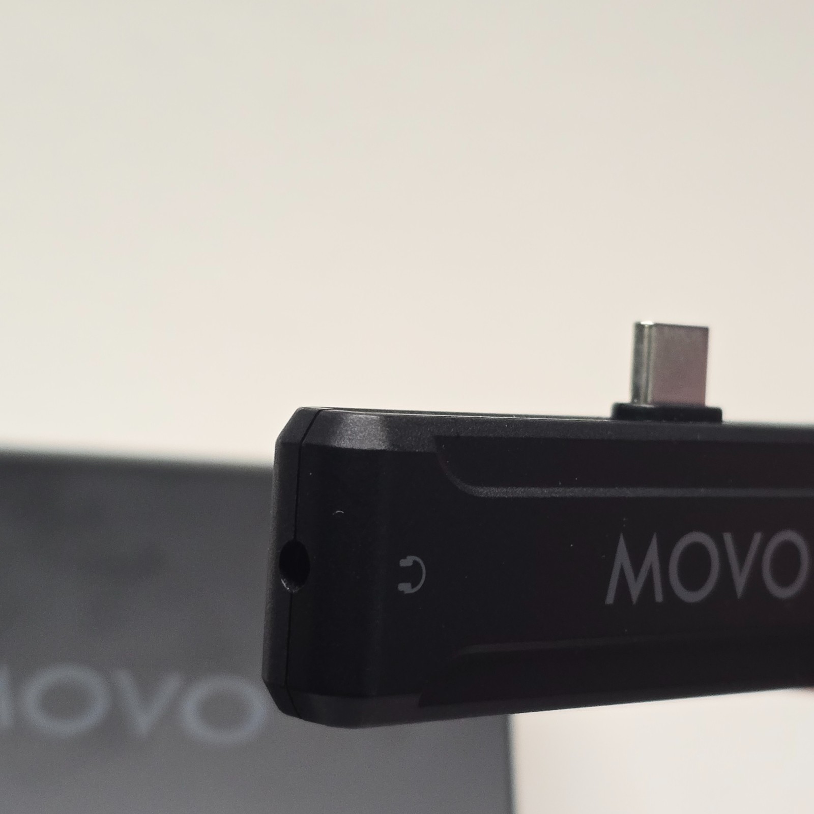 Movo WMX-2-C Wireless Microphone for USB-C Devices – 7HR Battery, 328ft Range