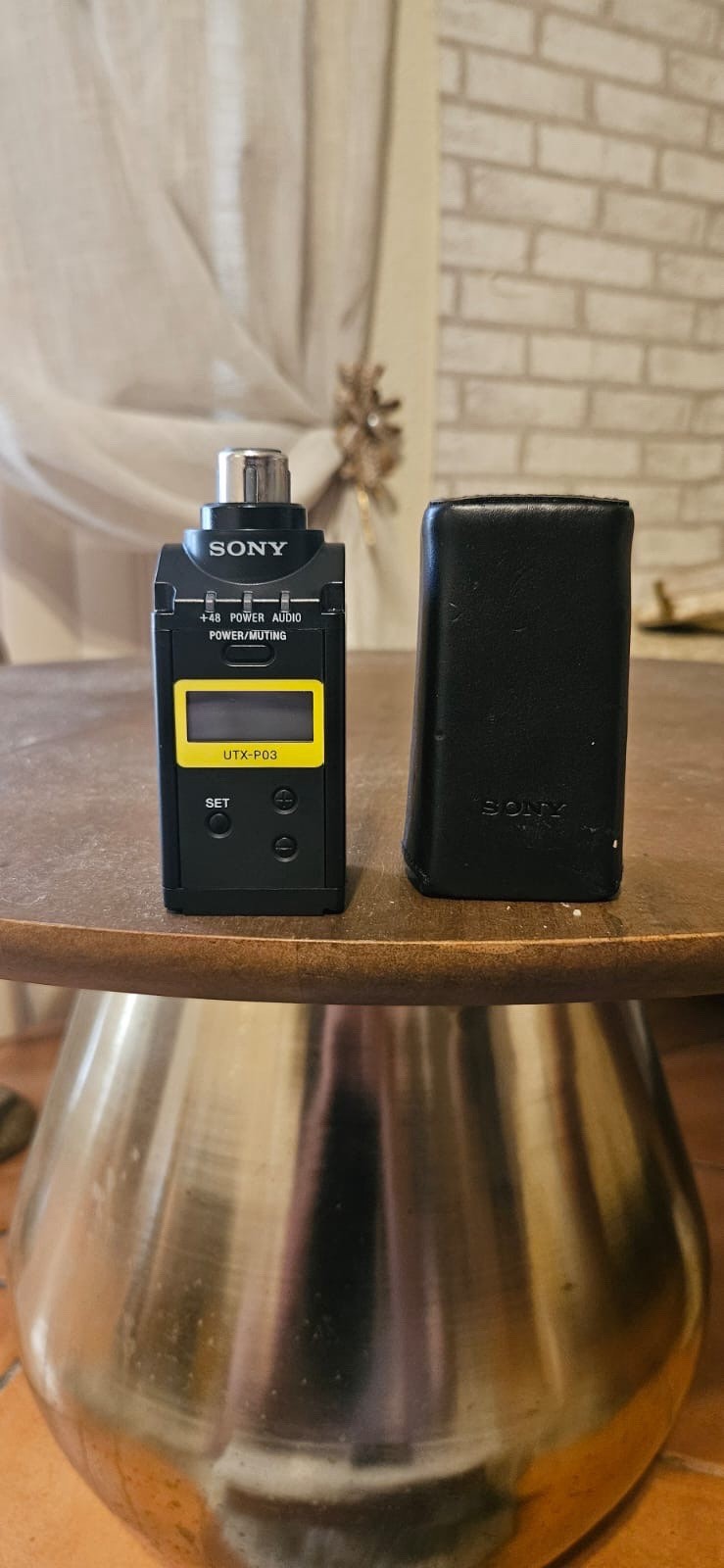 Sony UWP-D16 542MHz Camera-Mount Wireless Combo Microphone System
