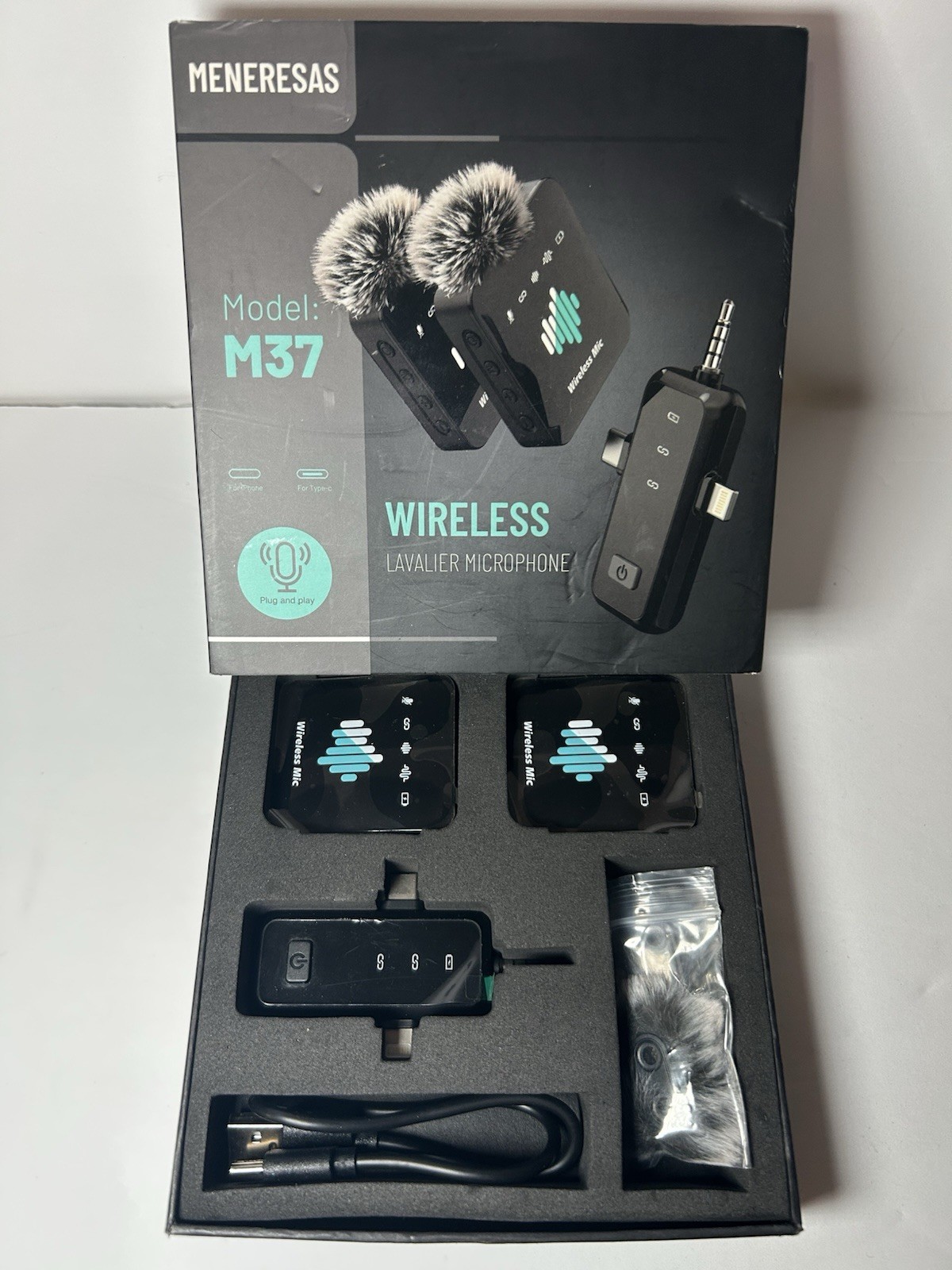 MENERESAS Wireless Mic: for iPhone, Android, Camera M37