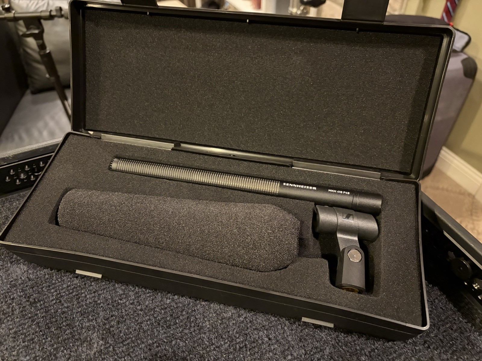 Sennheiser MKH 416 P48 Shotgun Microphone with Case