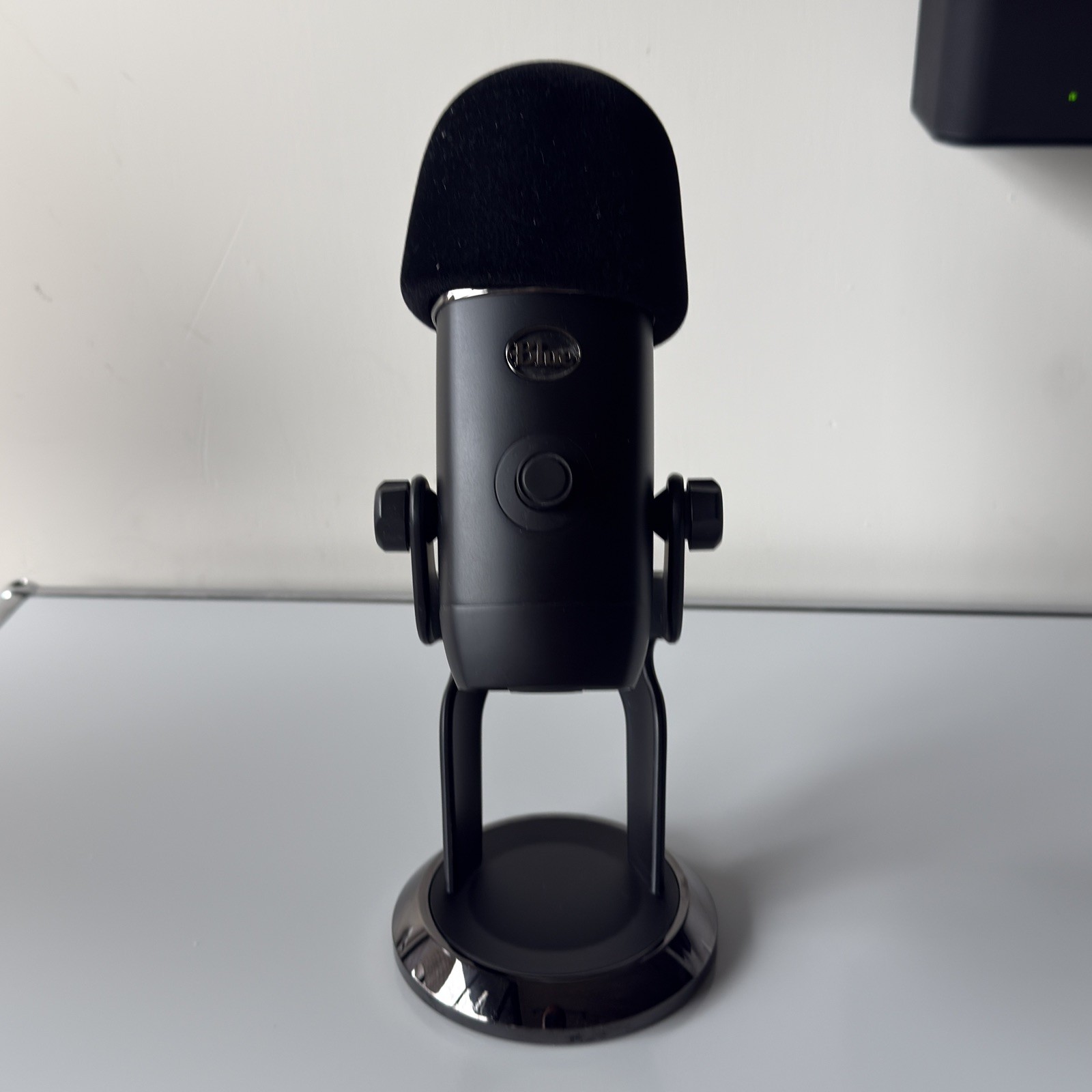 Blue Yeti X USB Microphone Black **MINT**