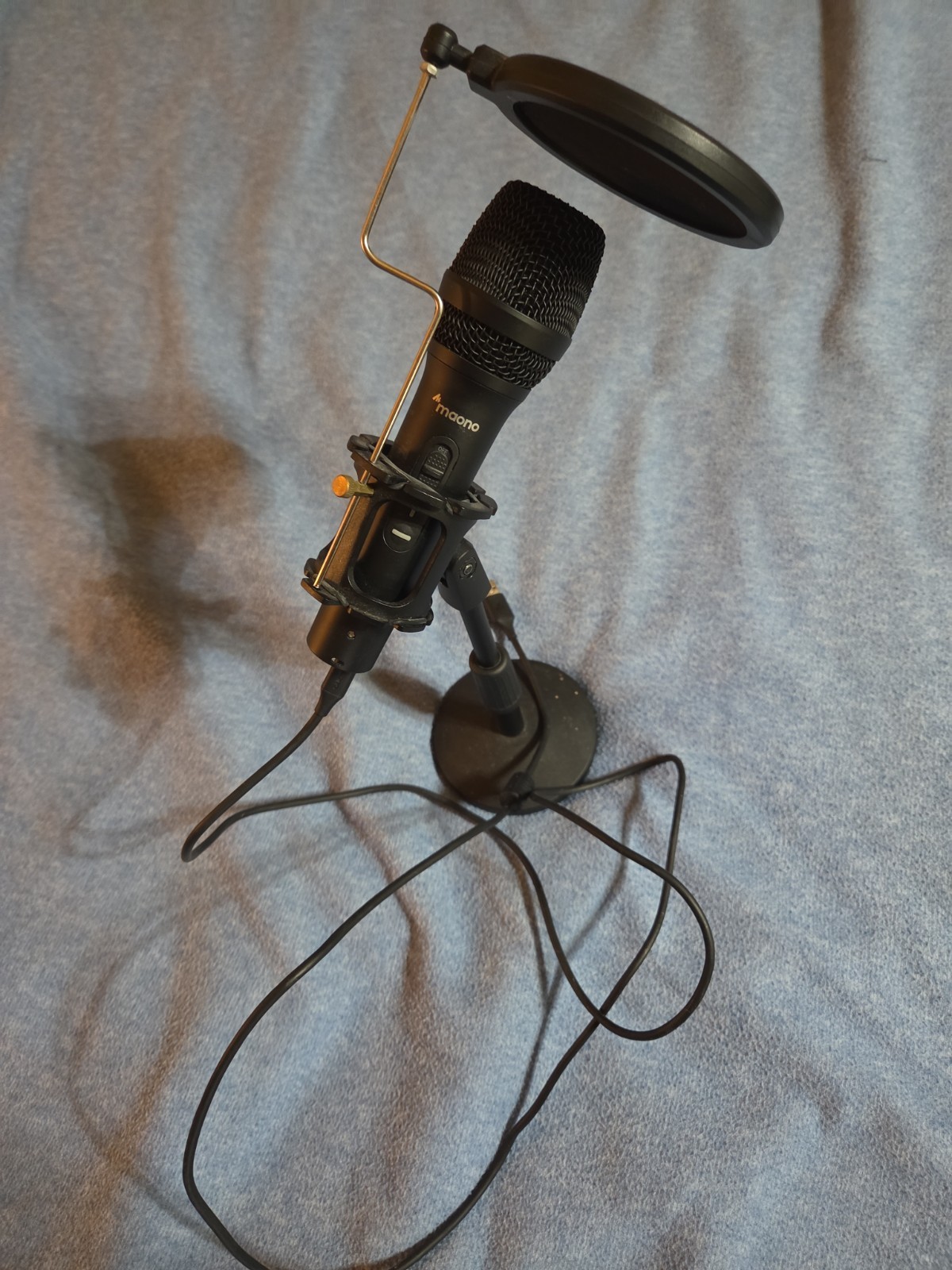 USB Microphone Studio Microphone Stand Adjustable Maono