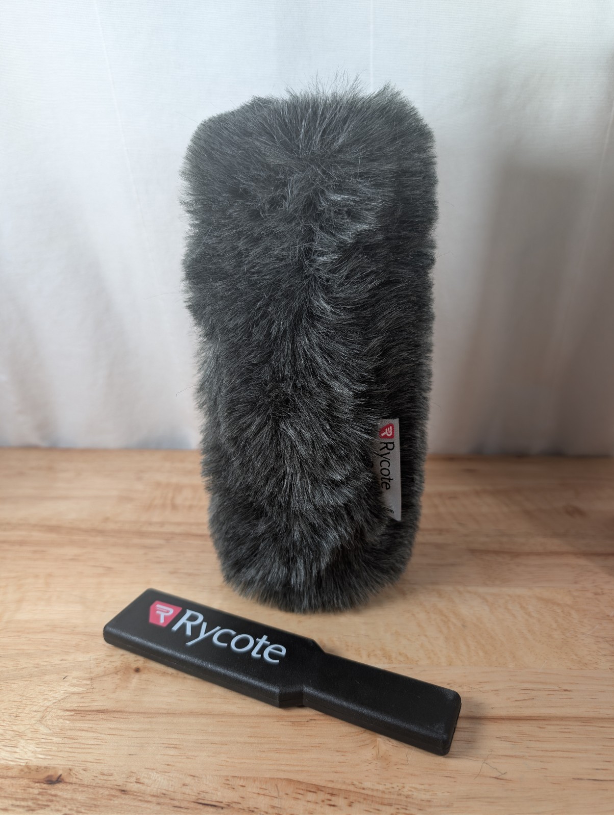 Rycote Classic-Softie Windshield 18cm ( 033052) Standard Hole (19/22) Made In UK