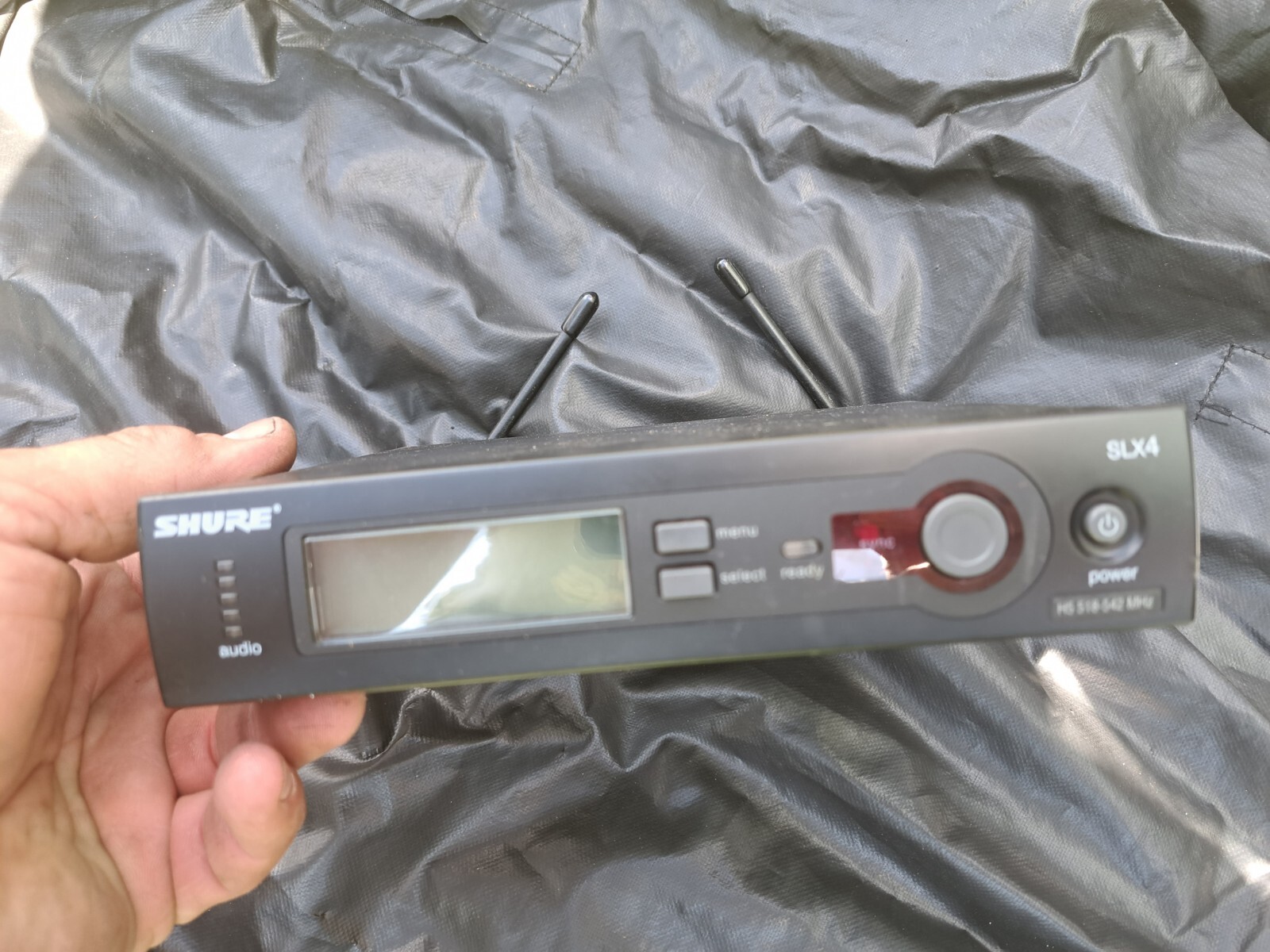 Shure SLX4 518-542 MHz & Audix F10 Drum Microphone