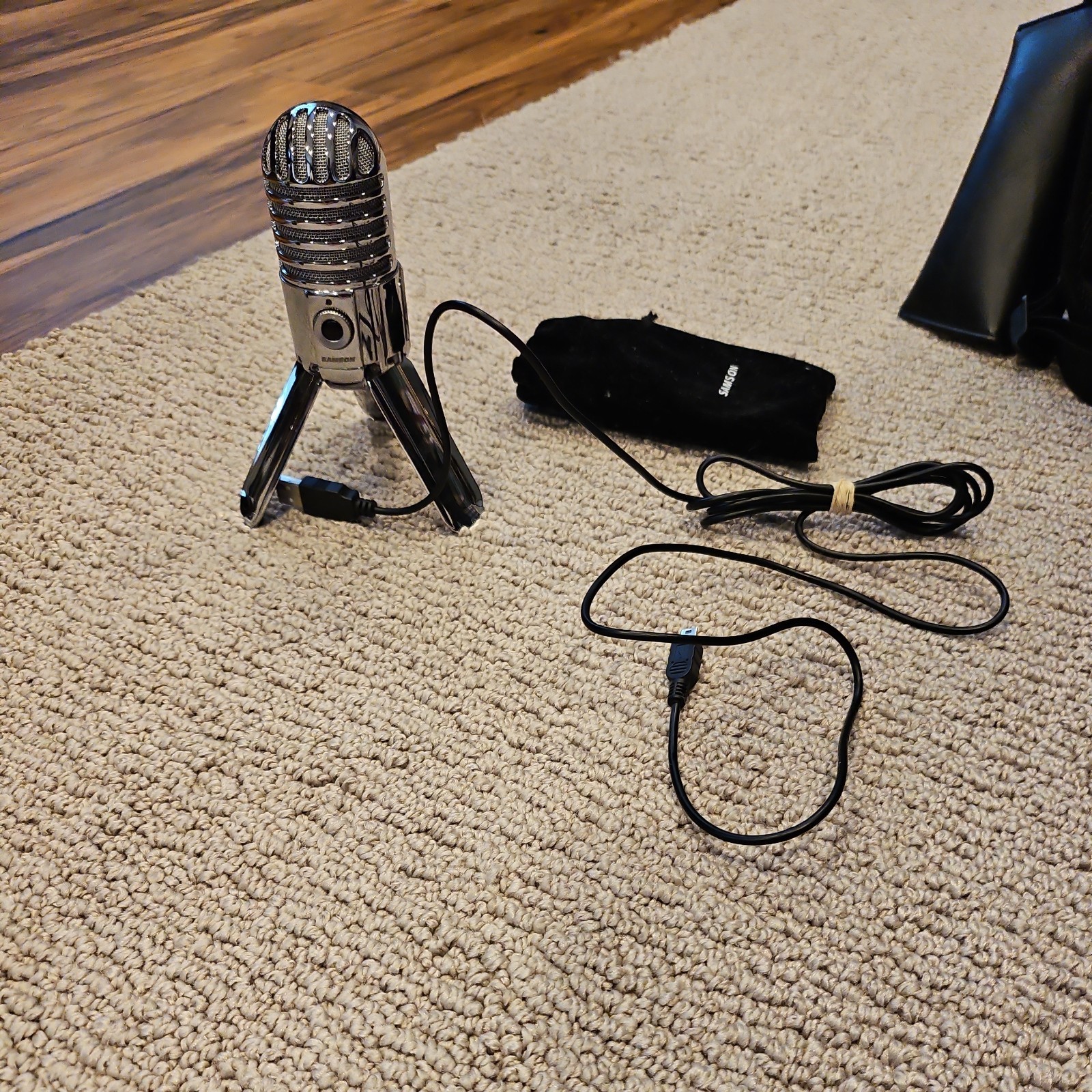 Samson Meteor Condenser Wired – USB Professional Microphone