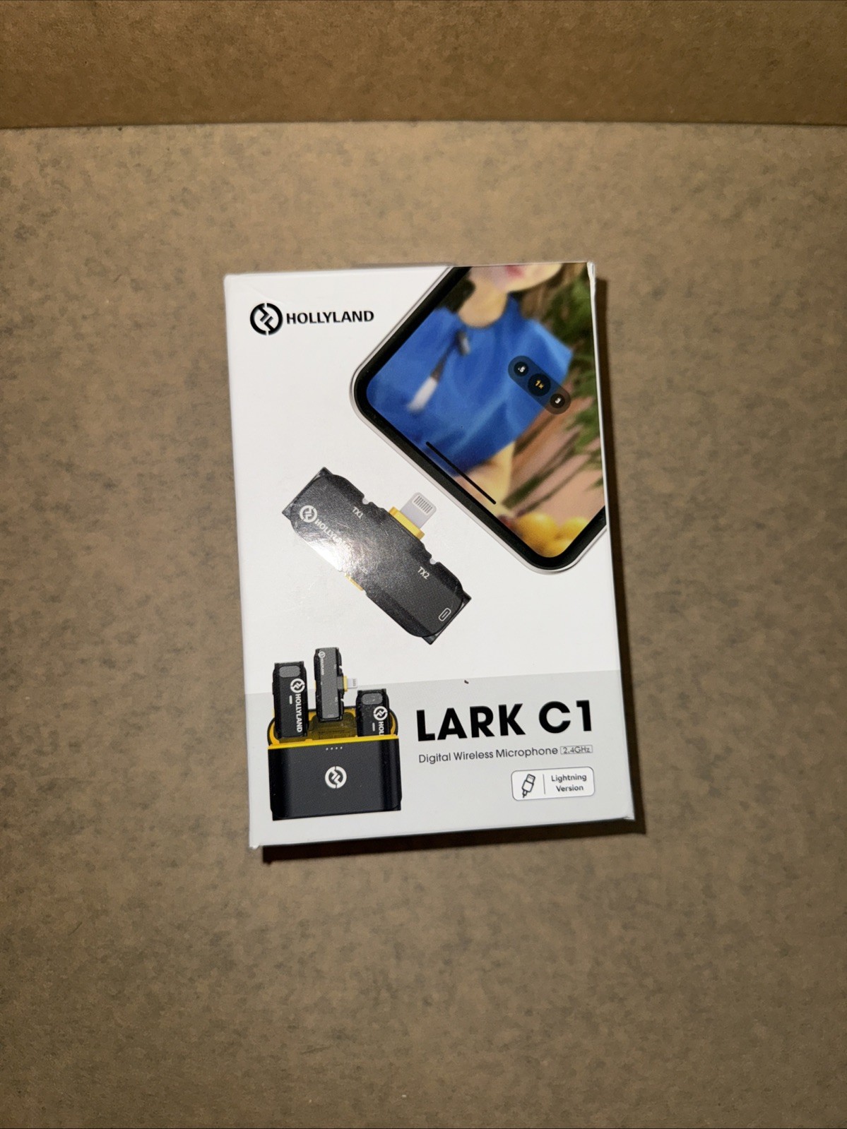 Hollyland Lark C1 Wireless Lavalier Microphone for iPhone, Plug & Play, 656ft