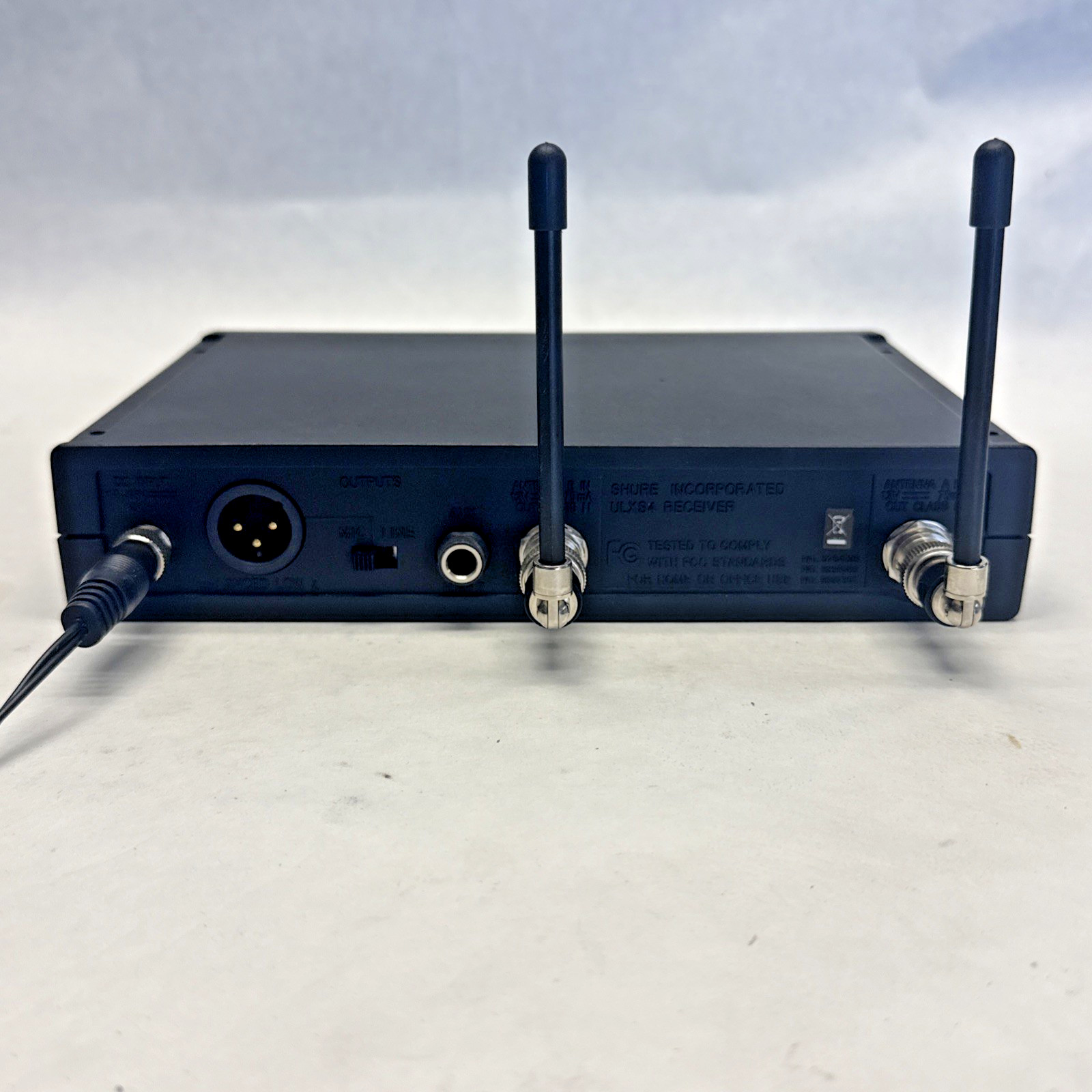 Shure ULXS4 G3 470-506MHz Microphone Wireless Receiver w/ULX1-G3 Transmitter +PS