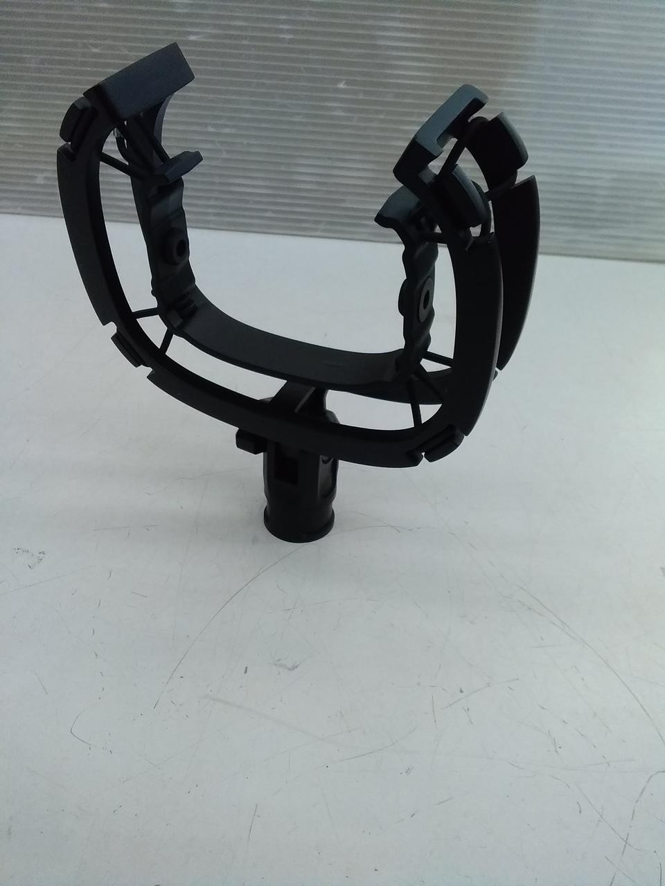 Elgato WAVE 3 Condenser Microphone Kit Pop Filter Shock Mount Used