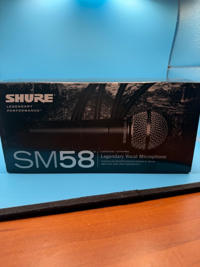 Shure SM58 Dynamic Handheld Vocal Microphone