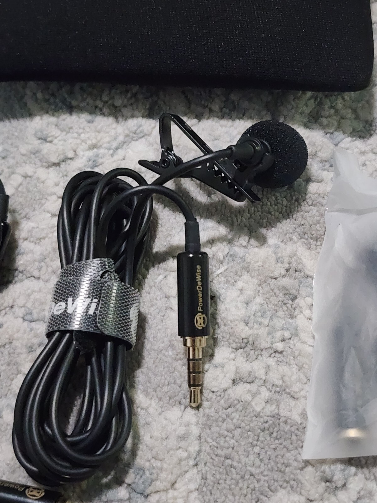 Power DeWise Lavalier Lapel Microphone W/ Clip – Smartphone Camera PC or Laptop