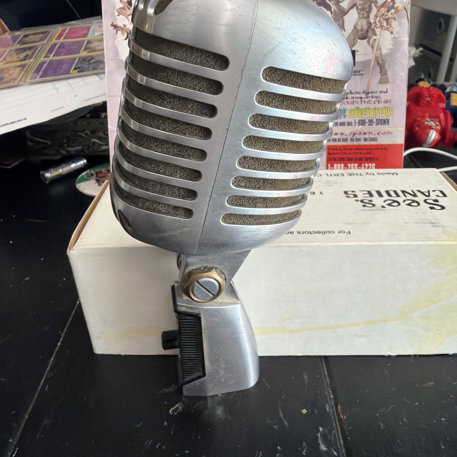Shure 55SH Series II Unidyne Cardioid Dynamic Vocal ELVIS Microphone