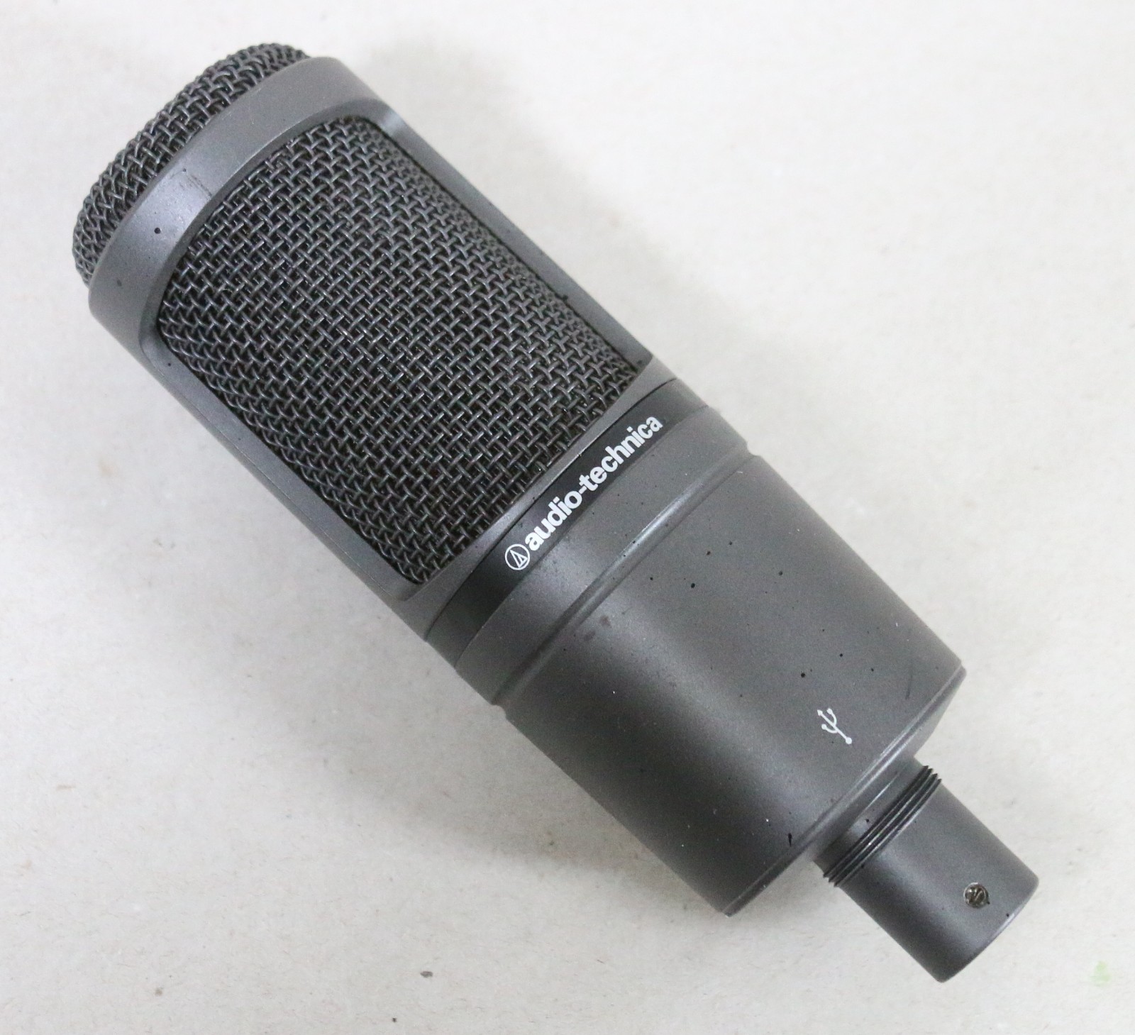 Audio-Technica AT2020USB Cardioid Condenser Studio USB Microphone – NICE!