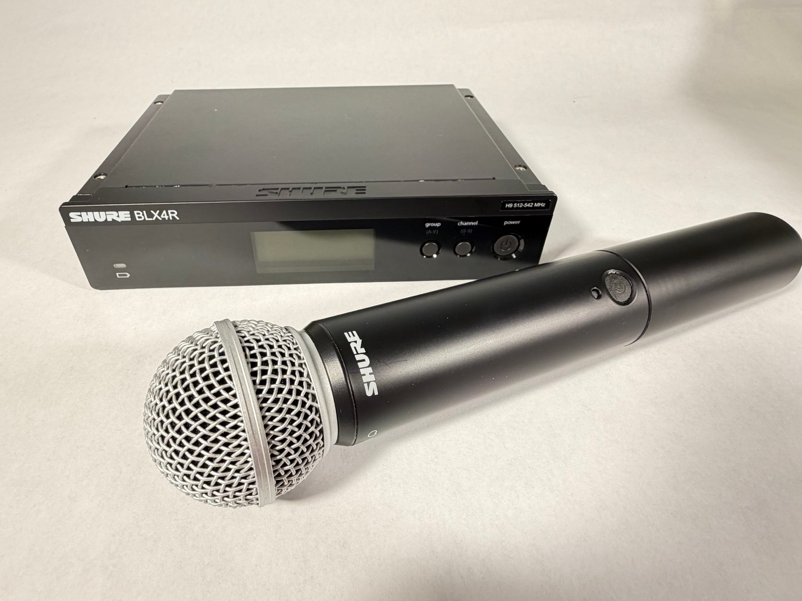 Shure BLX24R-SM58 Wireless Handheld Microphone & Receiver – H9 Band
