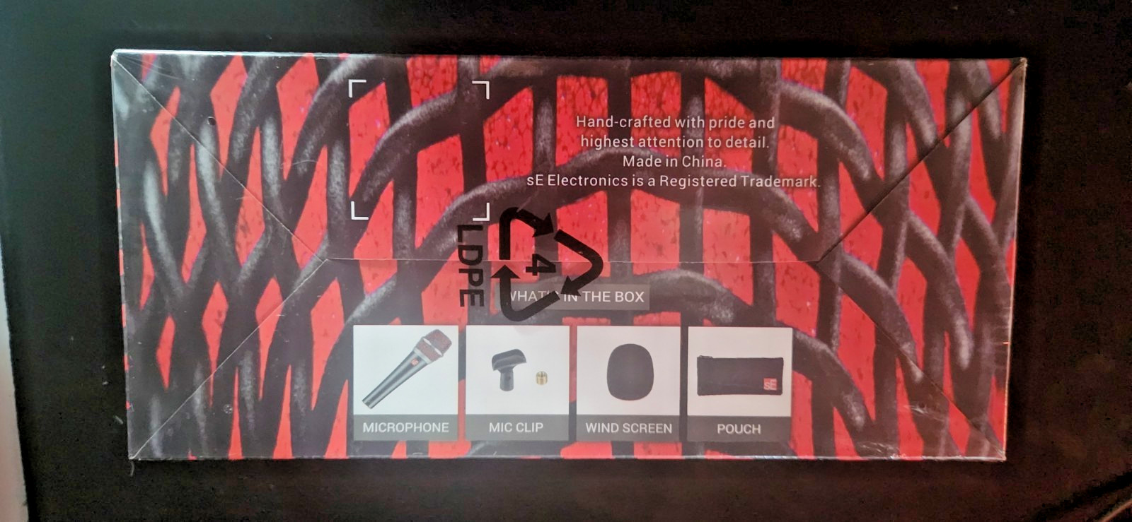 NEW Se Electronics V7 Dynamic Vocal Microphone Studio-Grade Supercardioid