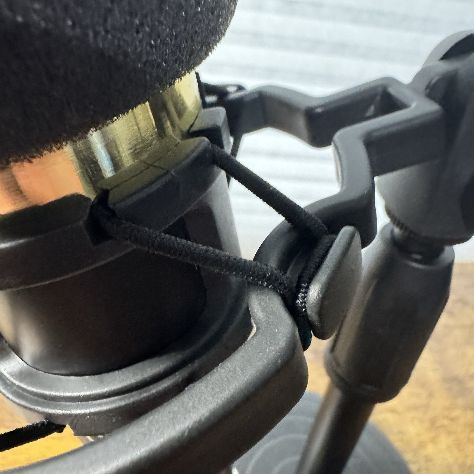 On Air Reverb Pro Condenser Microphone Desk Stand Shock Mount