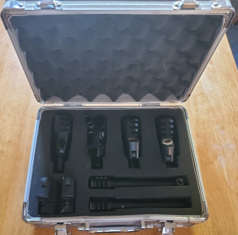 Drum Mic Kit: 2x Audix f15 + 3x Audix f10 + 2x Sennheiser e604 w/ Case & Clips