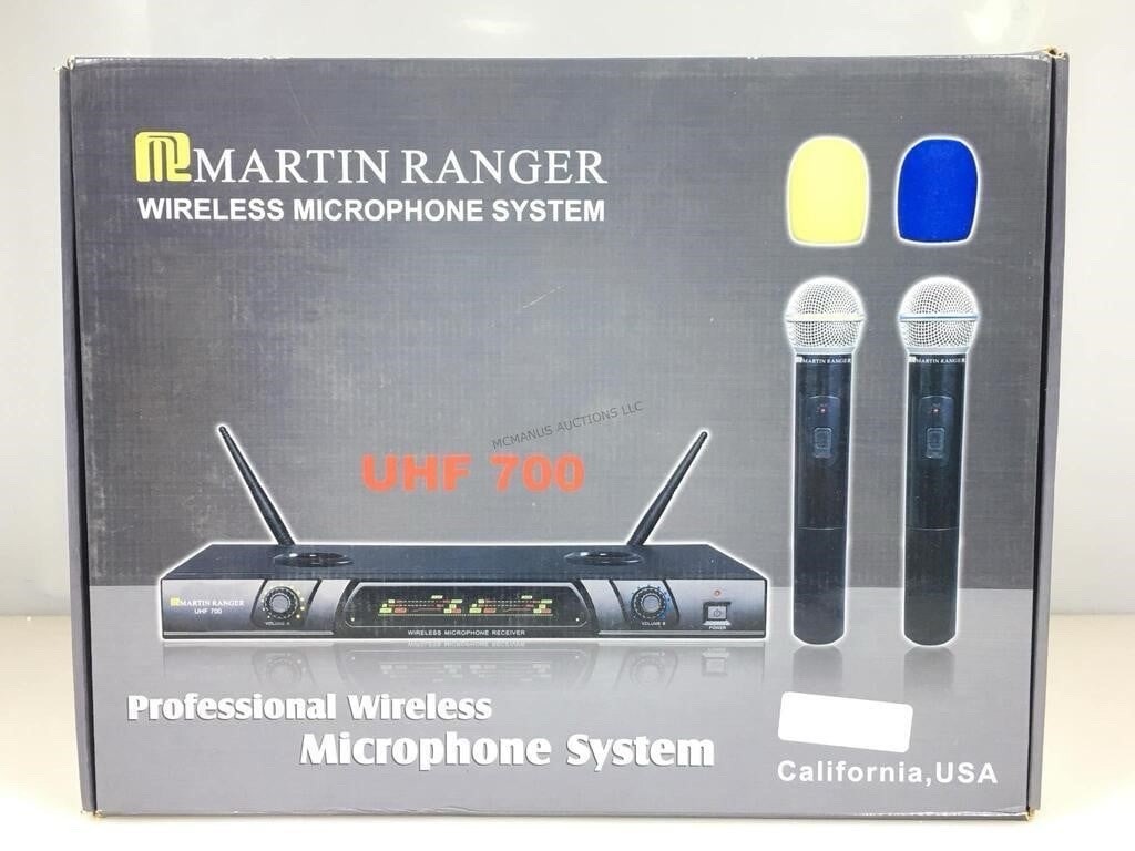 Martin Ranger WM-100 Professional Wireless Microphone Receiver &Two Microphones.