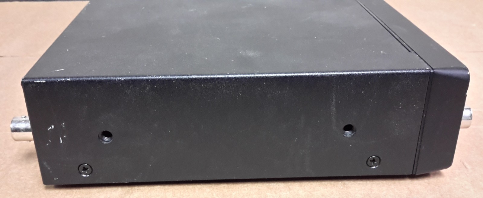 Samson CR99 UHF Wireless Receiver / Power Adapter Powers up