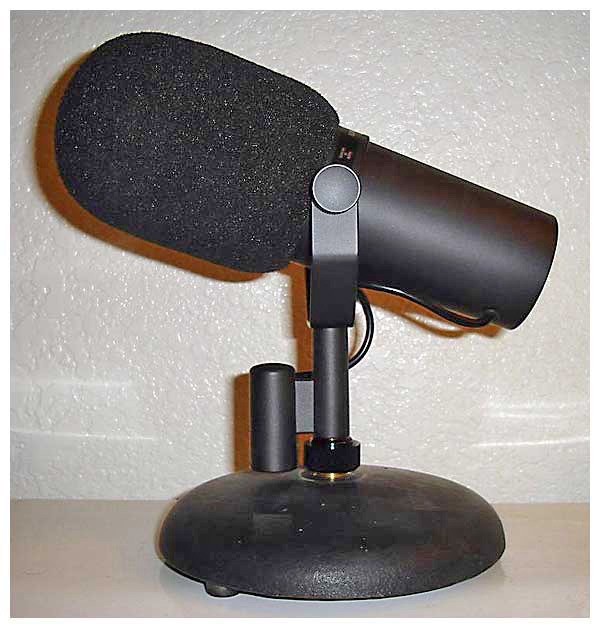 Shure SM7B •slightly used•