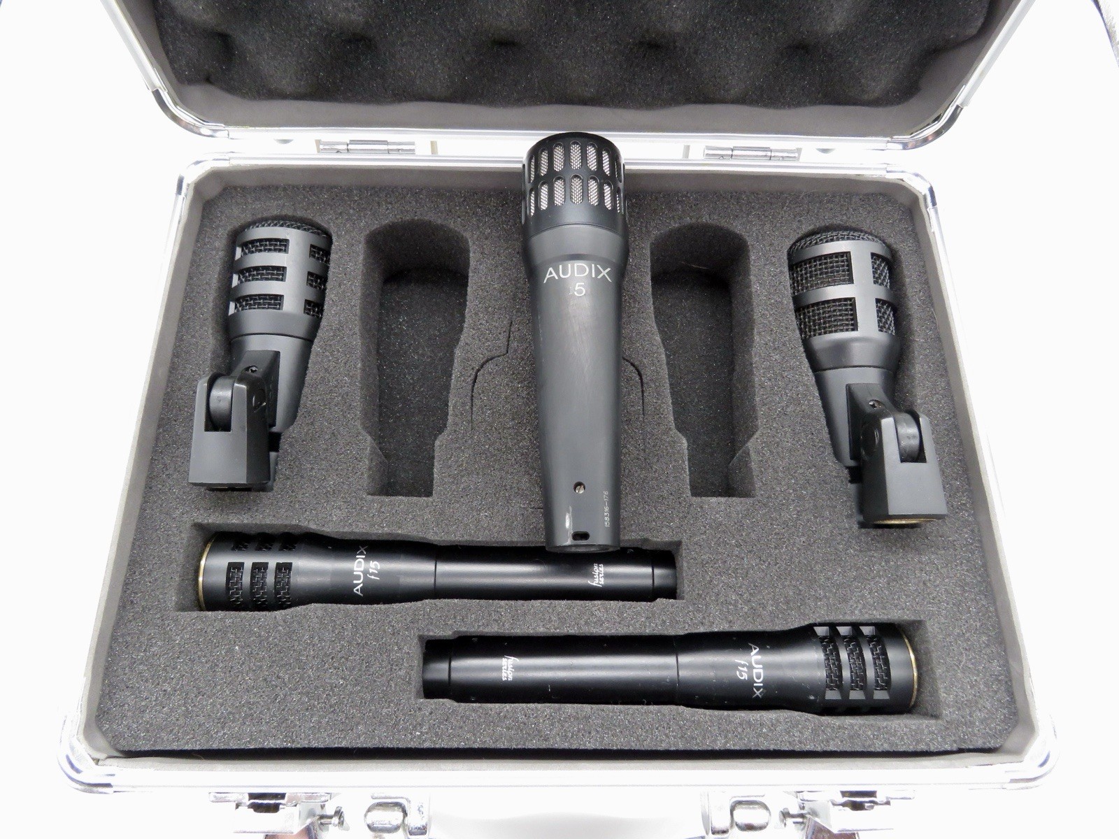 Lot of Audix Microphones, i5, f10, f12, f15 (2)