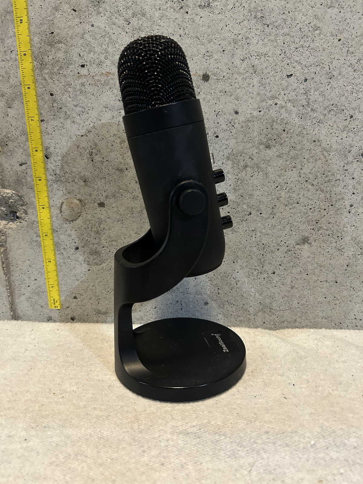 Black ZealSound USB/Micro C Microphone for gaming & More