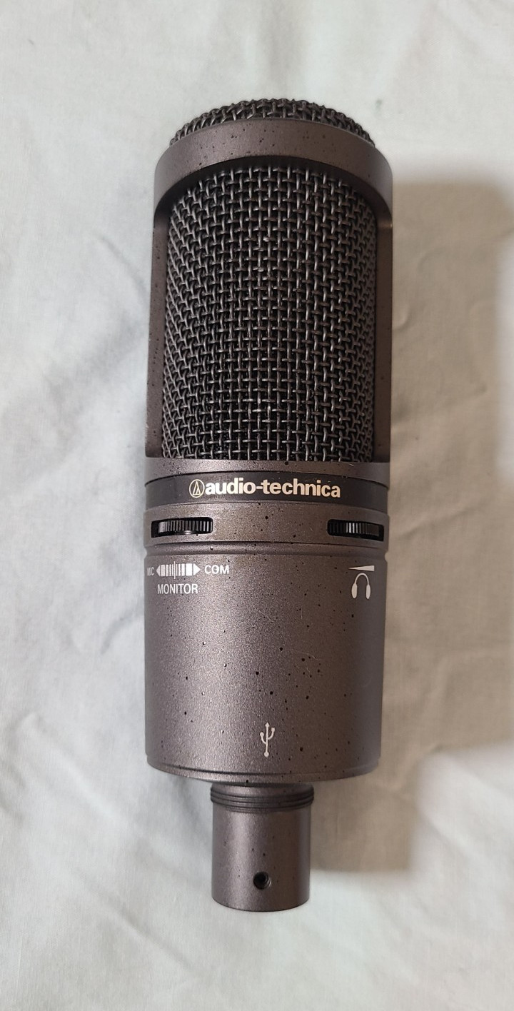 Audio-Technica AT2020USB+ USB Cardioid Condenser Mic w/ Headphone Jack Gray
