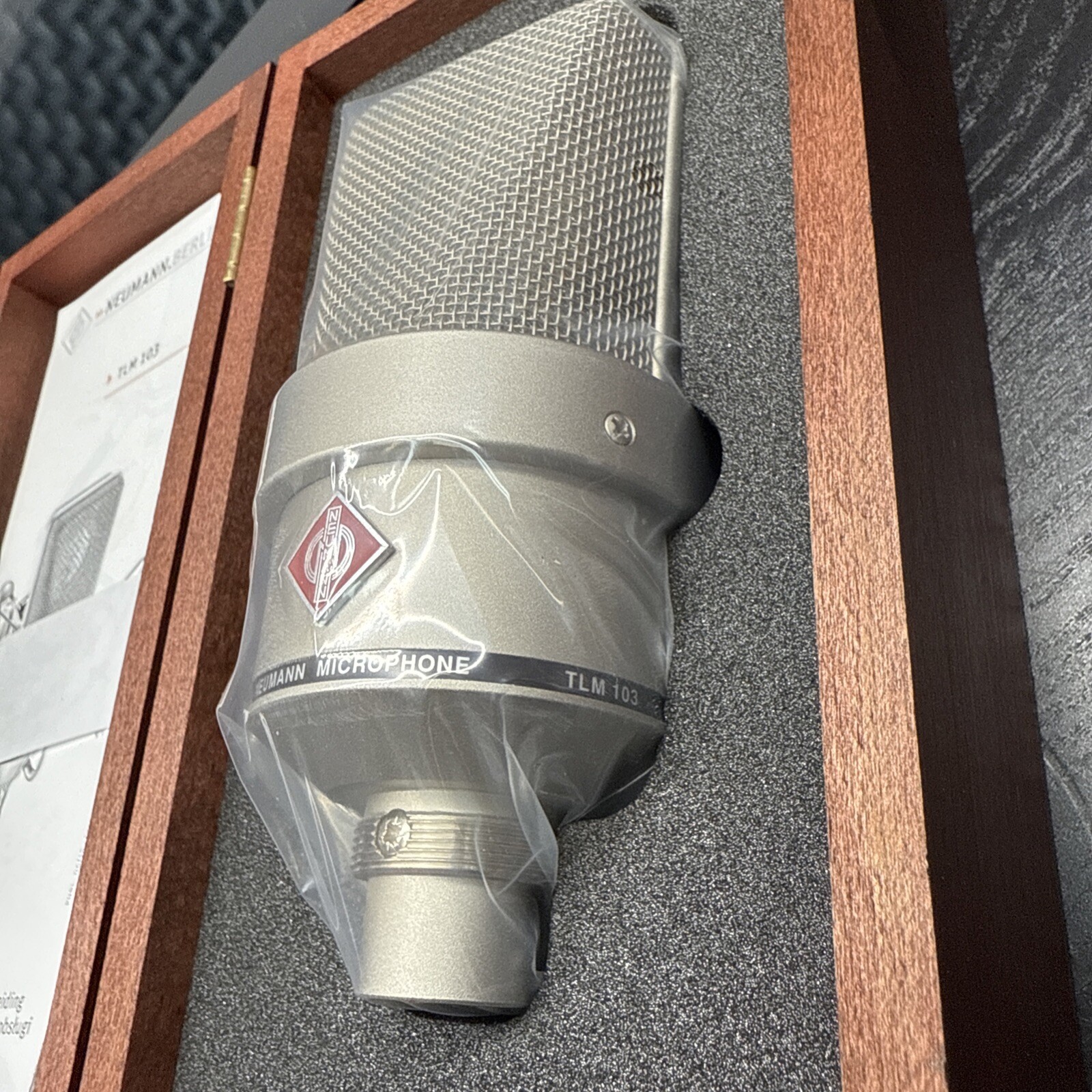 TLM 103 Large-diaphragm Condenser Microphone Nickel New