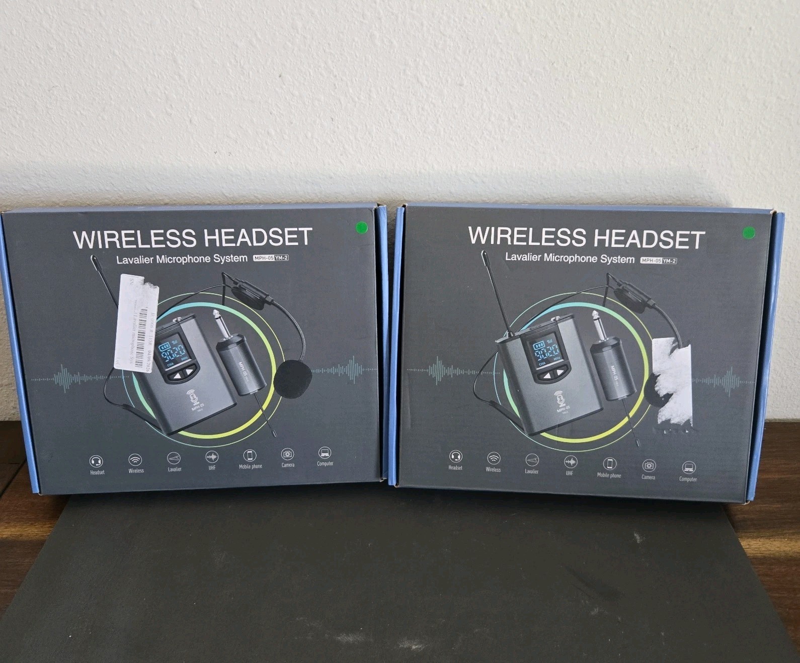 2 MPH-05 YM-2 UHF Wireless Lavalier Microphone System NEW IN BOX w Instructions