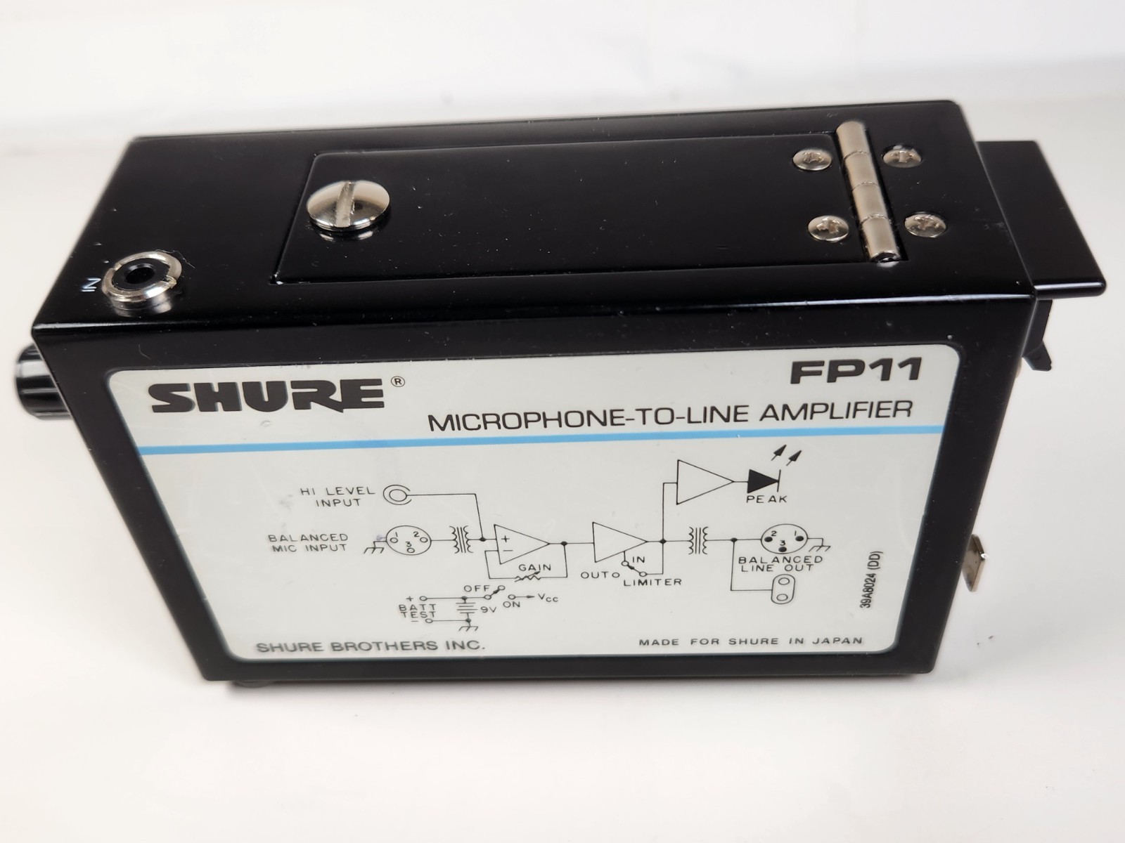 Shure FP11 Battery Powered Portable Microphone To Line Amplifier – EXCELLENT!