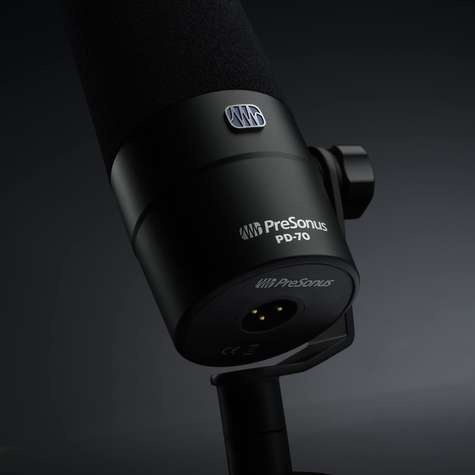PreSonus PD-70 Dynamic Vocal Microphone for Broadcast Podcasting and Live