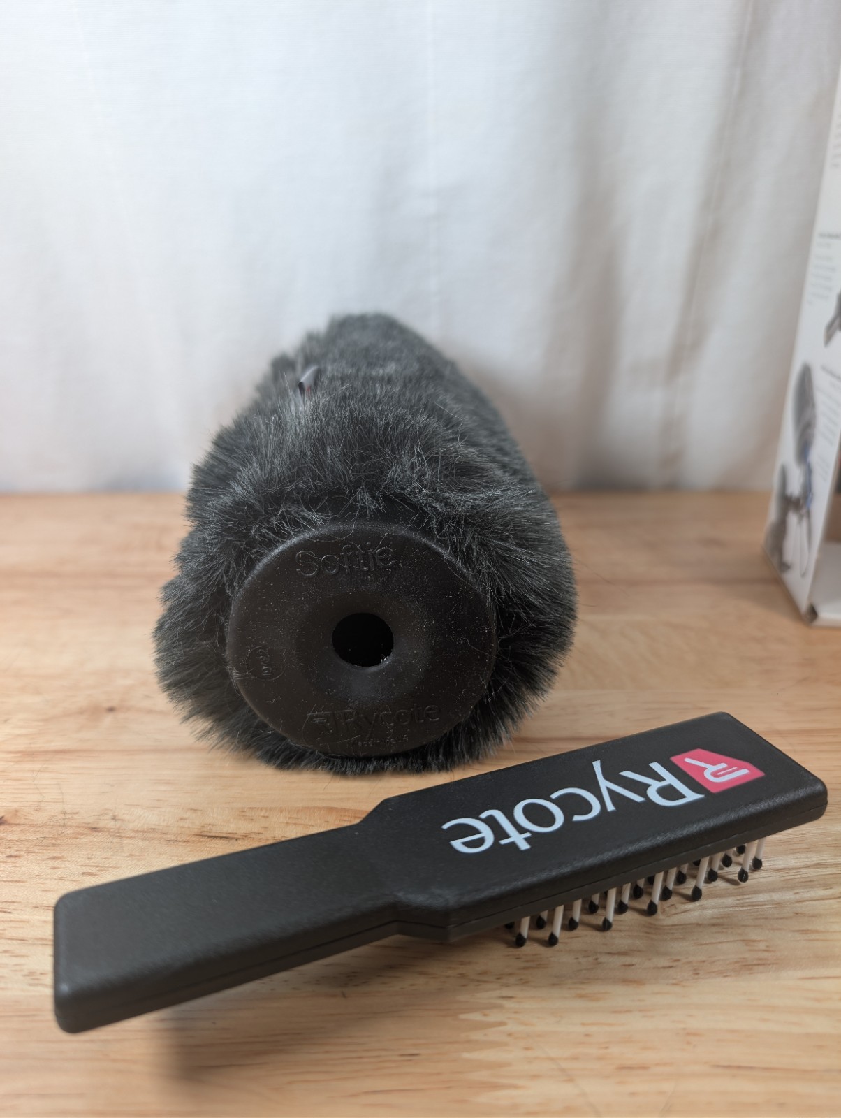 Rycote Classic-Softie Windshield 18cm ( 033052) Standard Hole (19/22) Made In UK