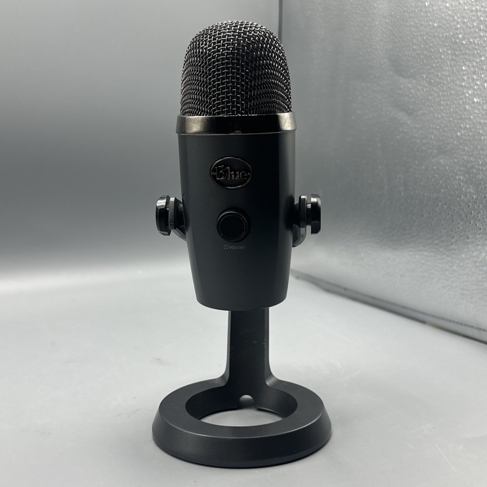 BLUE Yeti MIC ICES-3(B)/NMB-3(B), M/N: A00098, P/N: 888-000154 -B3A