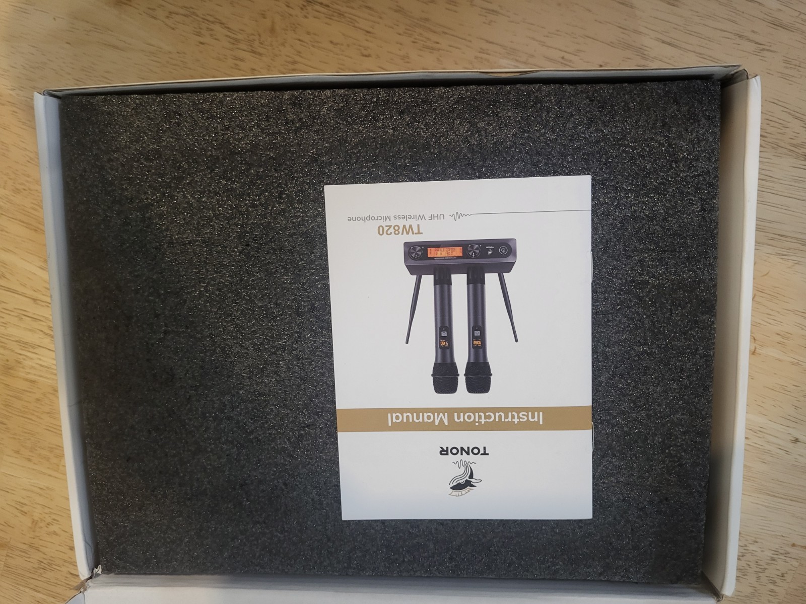 TONOR TW-820 Wireless Microphone