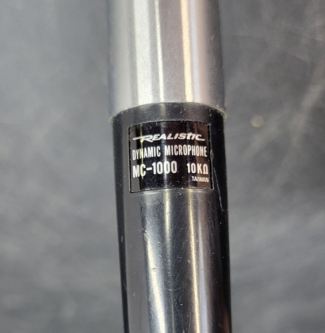 Vintage 1975 NOS Realistic MC-1000 Black Gray Hi-Fi Response Dynamic Microphone